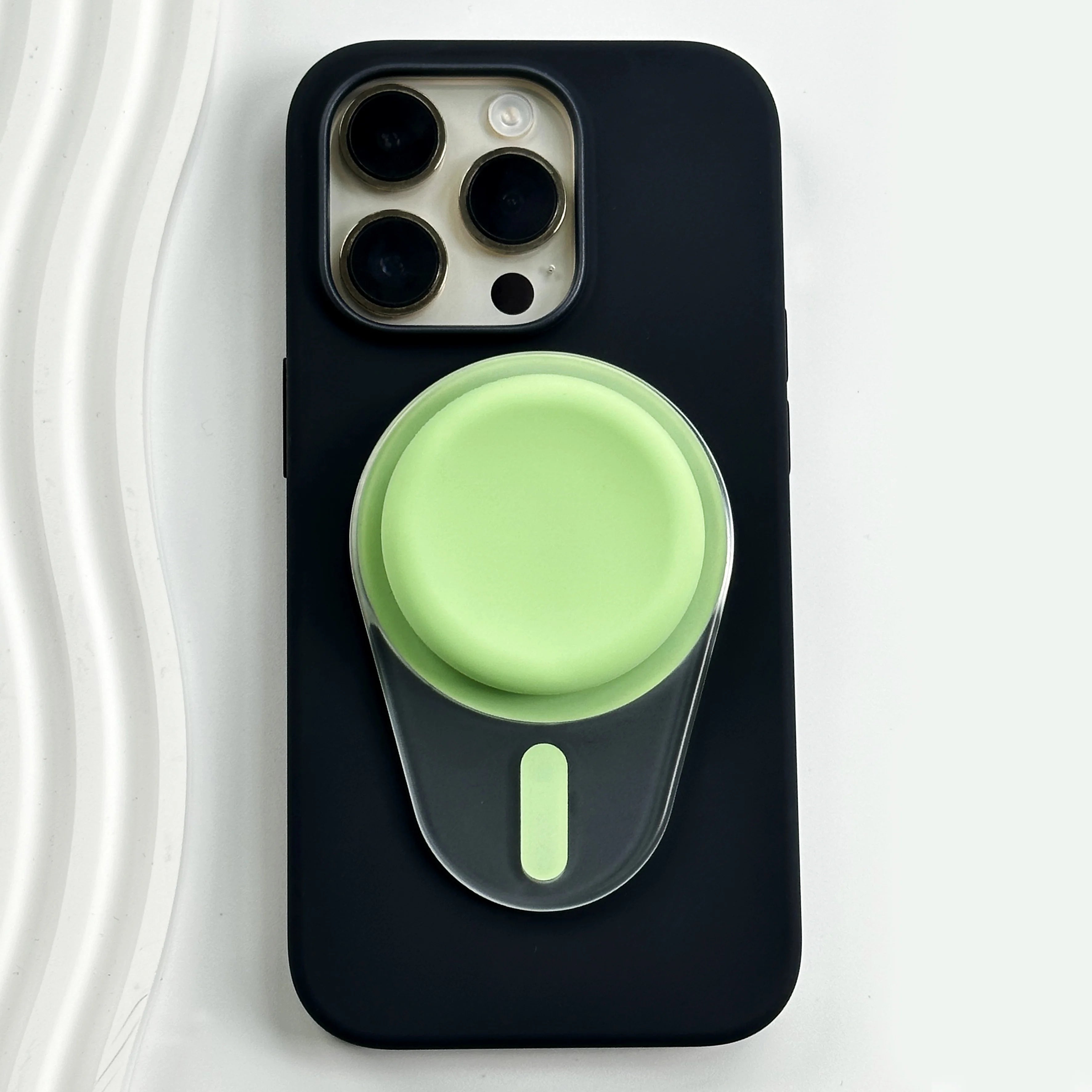 Oval Magnetic CellPhone Grip Holder Grip Tok Socket Pocket Finger Ring Stand for iPhone Folding Smart phone P-Socket Grip Tok